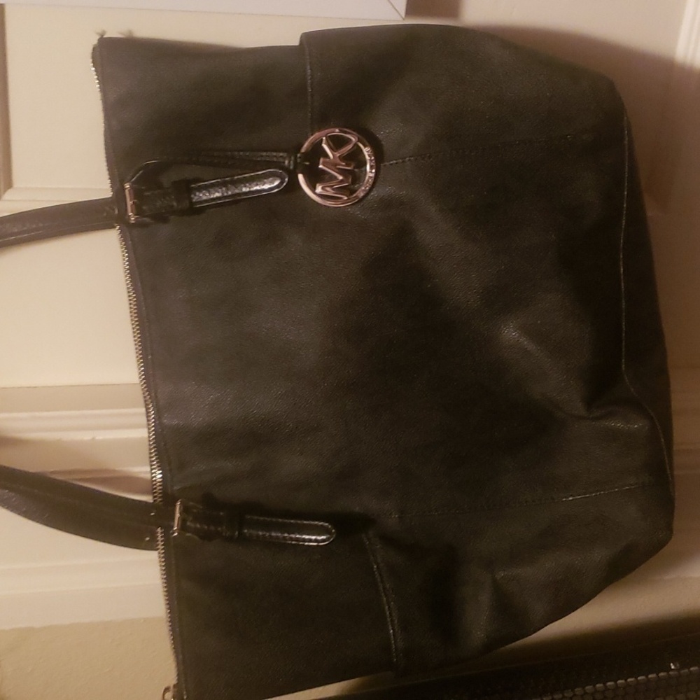 Michael Kors Black Shoulder bag
